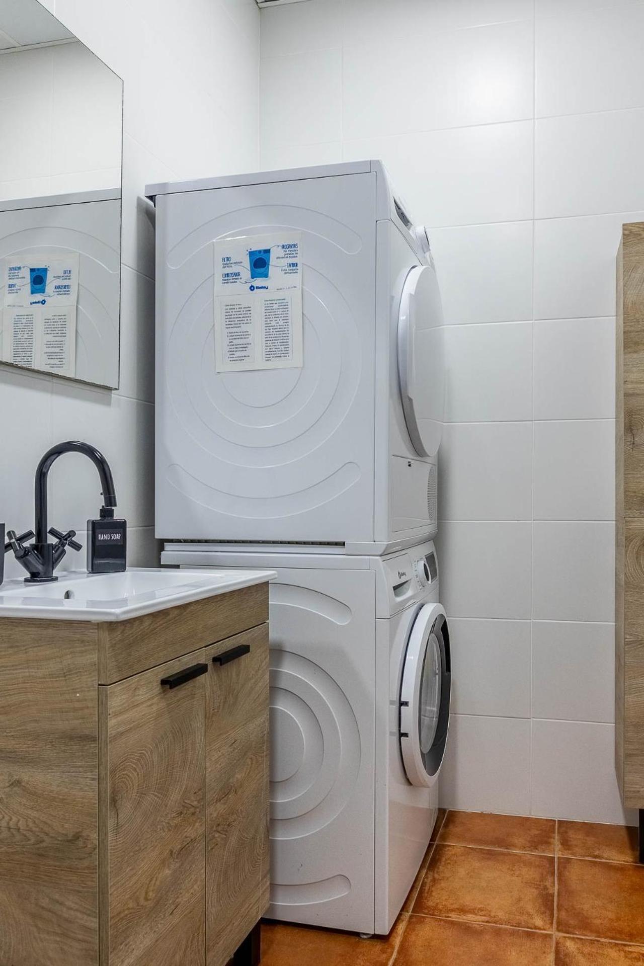 Feria Apartments Σεβίλλη Εξωτερικό φωτογραφία